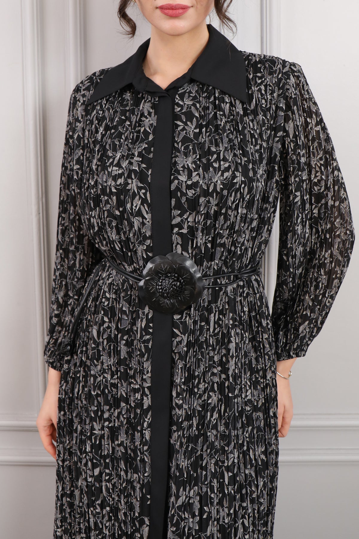 فستان شيفون بياقة قميص وحزام عالخصر مقاس كبير -اسود