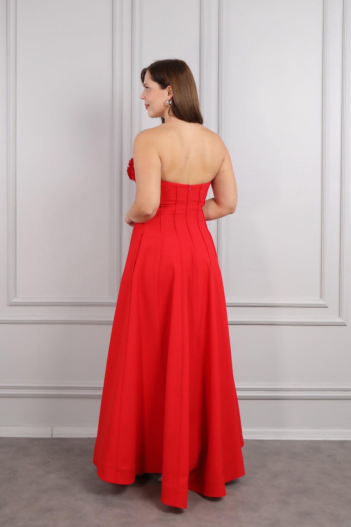 فستان سهرة سترابلس بتفاصيل زهور -احمر