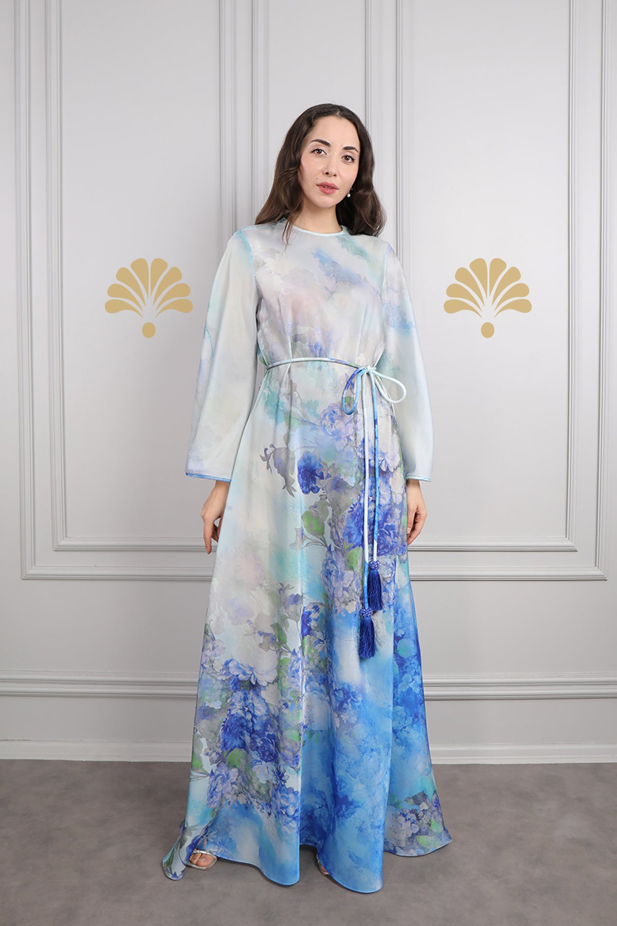 فستان شيفون بطبعات زهور وحزام عالخصر مقاس كبير -ازرق