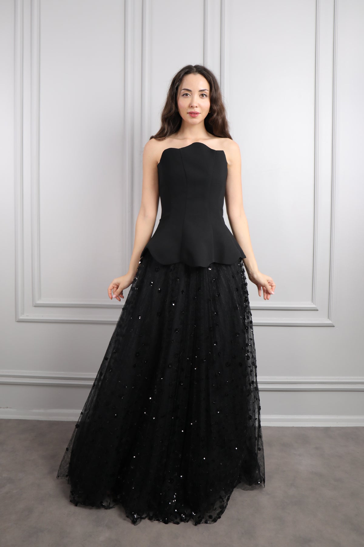 طقم تنورة تول وتوب بتصميم كورسيه -اسود