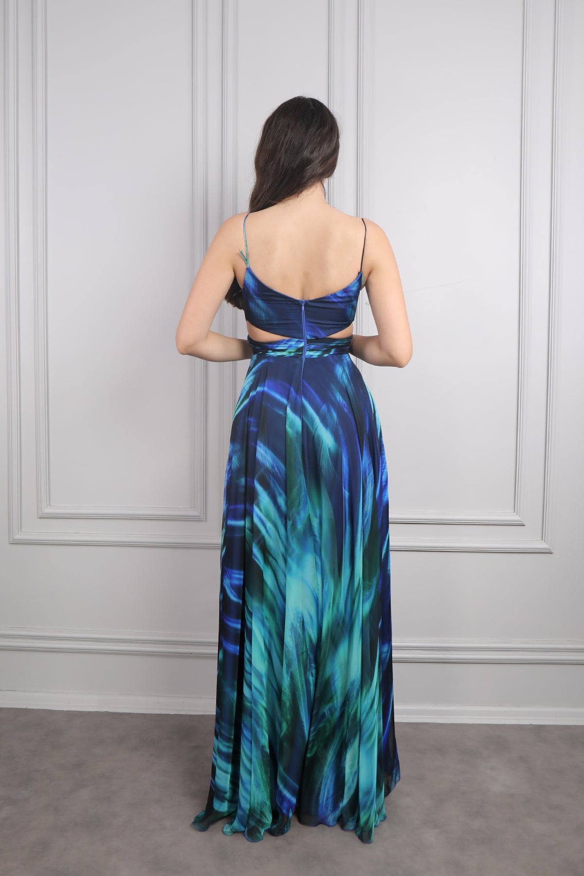 فستان سهرة شيفون بحمالات رفيعة وفتحات في الخصر -نيلي