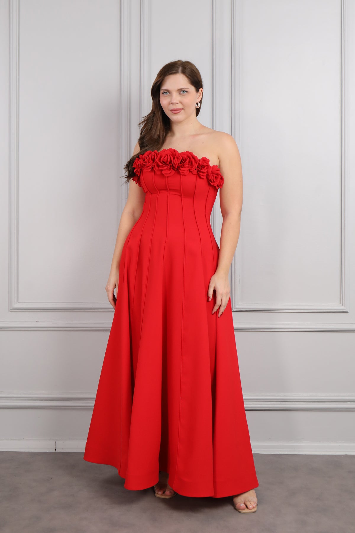 فستان سهرة سترابلس بتفاصيل زهور -احمر