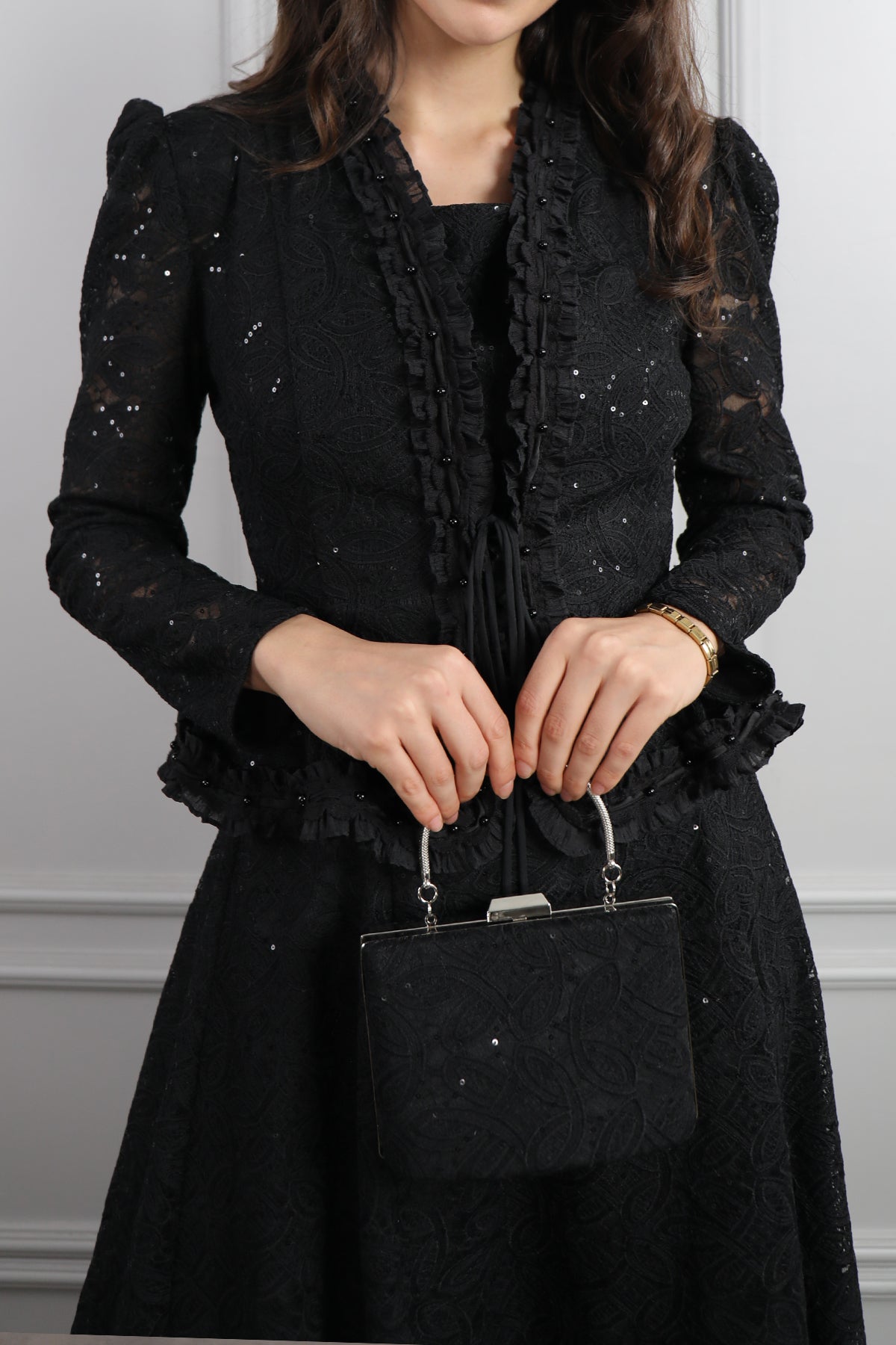 طقم فستان وجاكيت مع اكسسوار شنطة -اسود