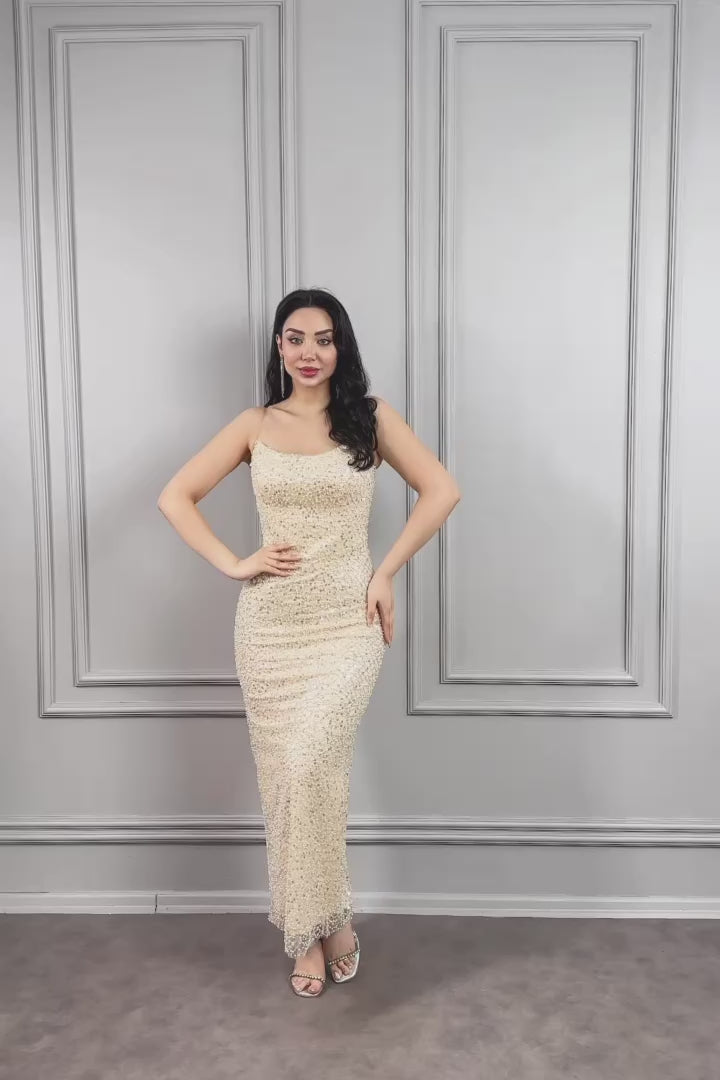 فستان سهرة سترابلس مطرز باللؤلؤ -سكري