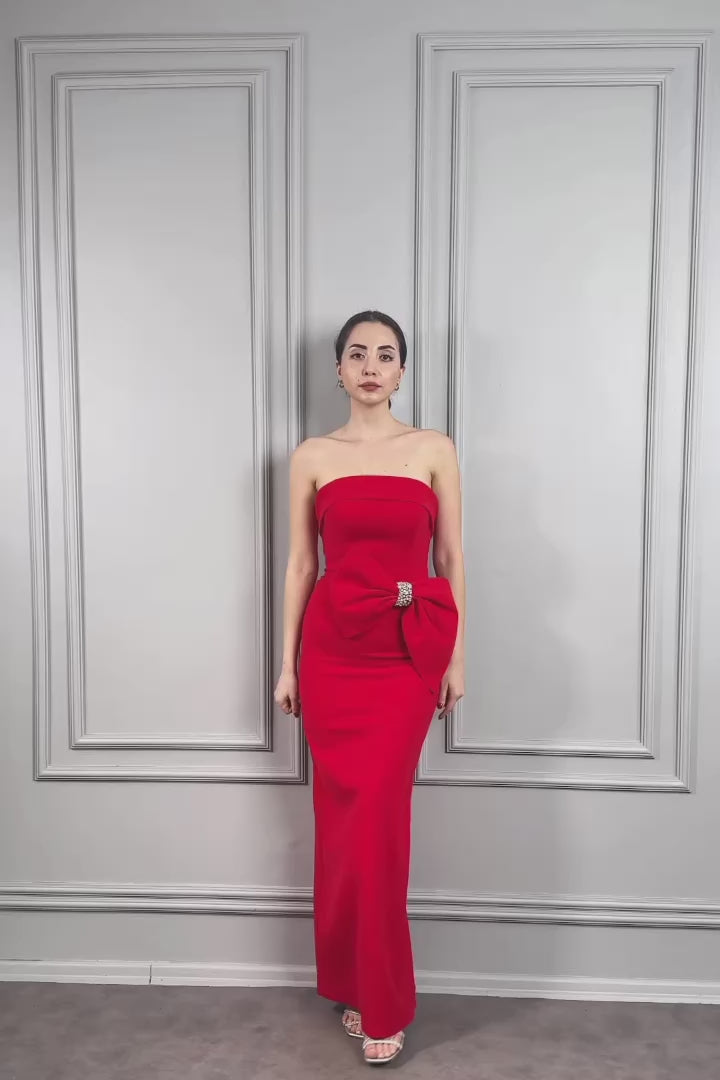 فستان سهرة سترابلس بفيونكة عالخصر -احمر