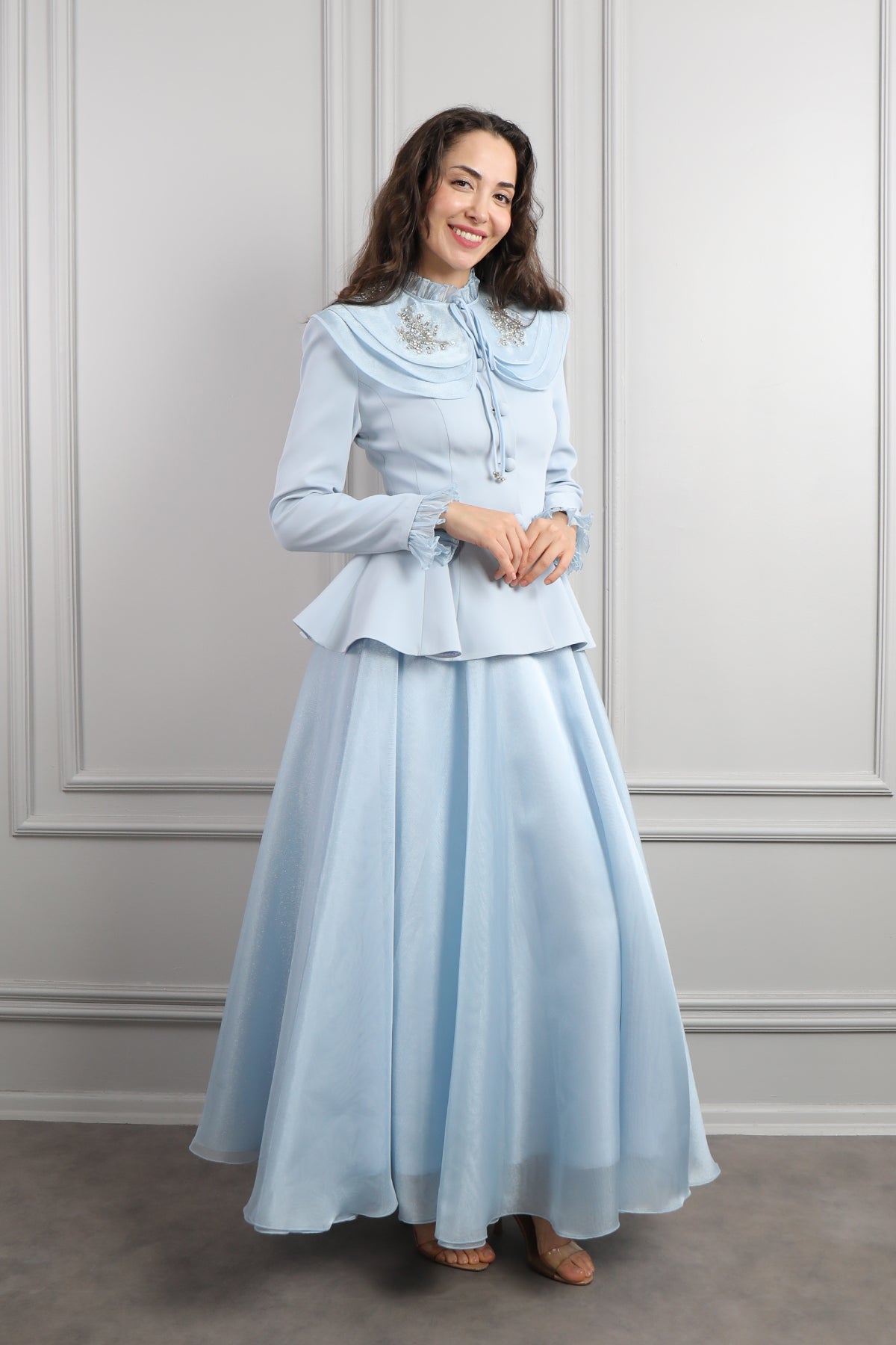 طقم تنورة وجاكيت بياقة اطفال تنربط -ازرق