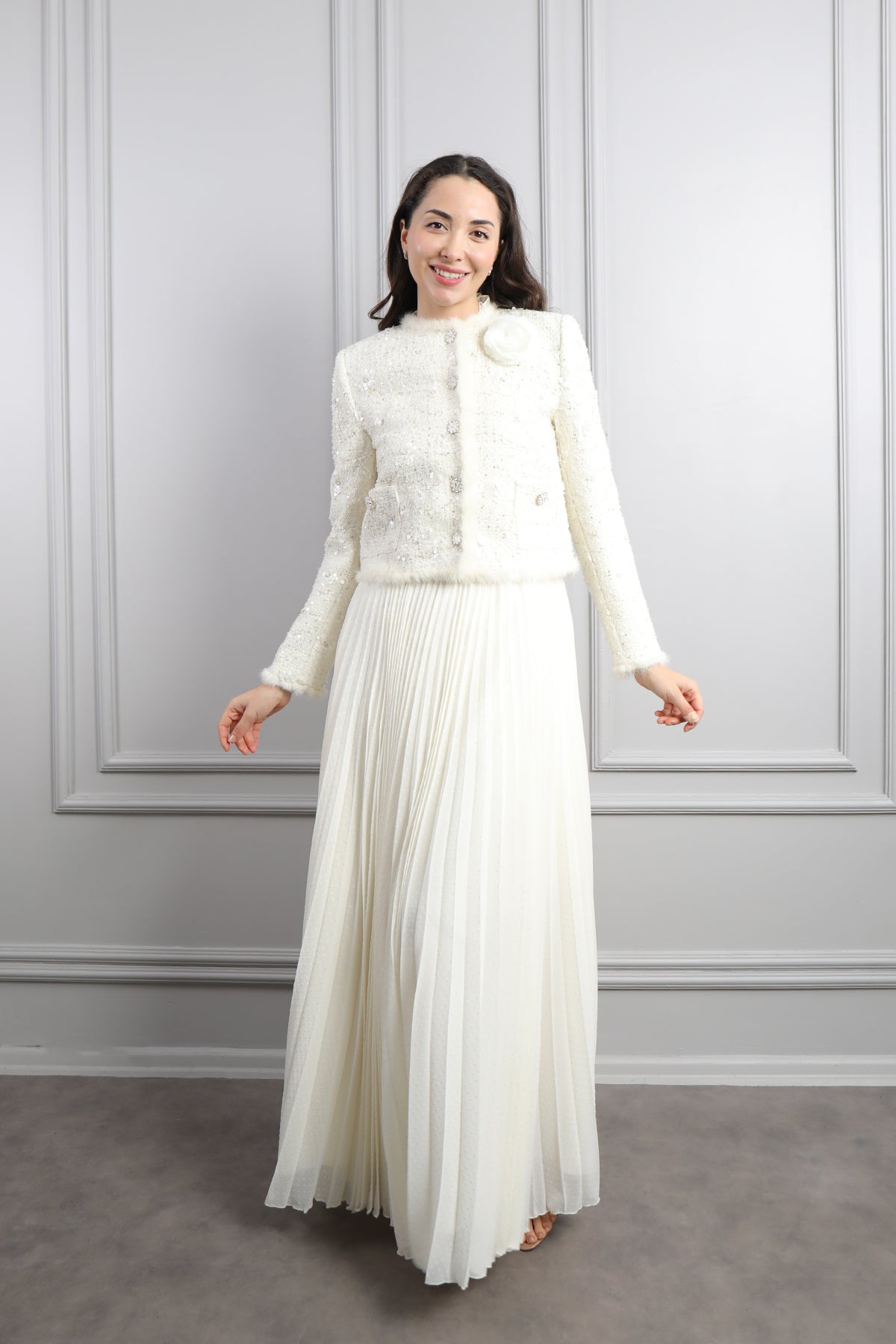 طقم فستان بتكسيرات وجاكيت بتفاصيل لامعة -سكري