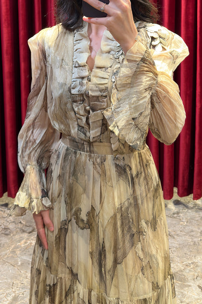 فستان شيفون باكمام واسعة وتفصيل كشكشة مع حزام -بيج