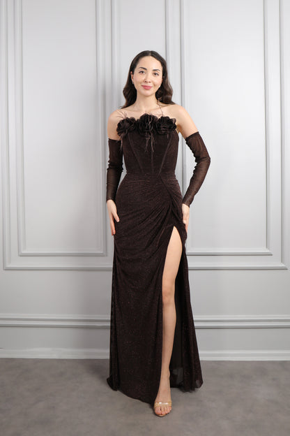 فستان سهرة لامع بتصميم سترابلس مزين بالورود مع اكمام متحركة -بني