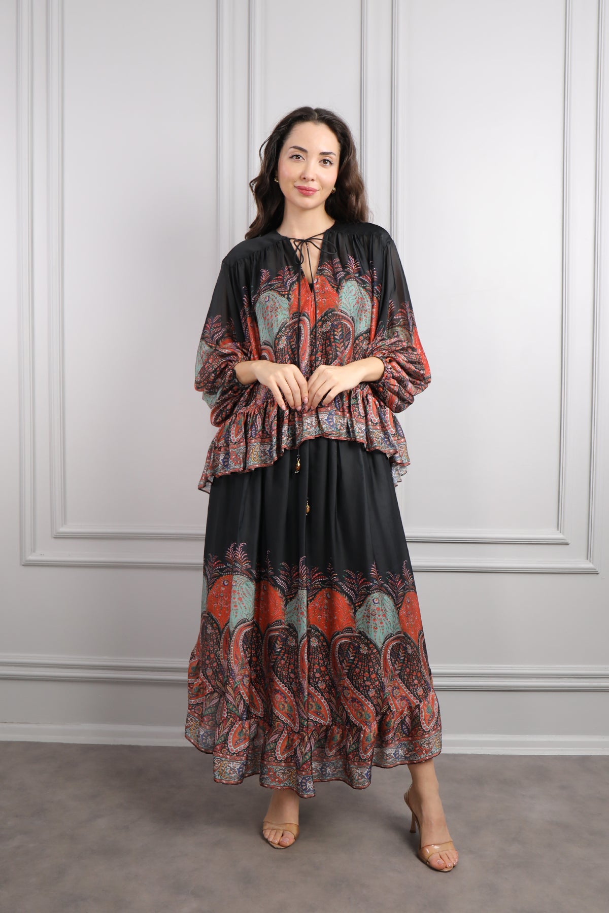 طقم تنورة وبلوزة شيفون مزين بالنقشات -برتقالي