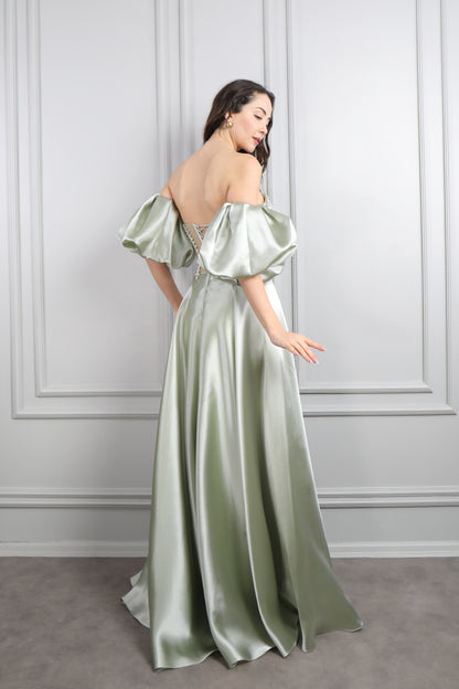 فستان سهرة ساتان سترابلس باكمام بالون وتطريزات كريستالية -اخضر