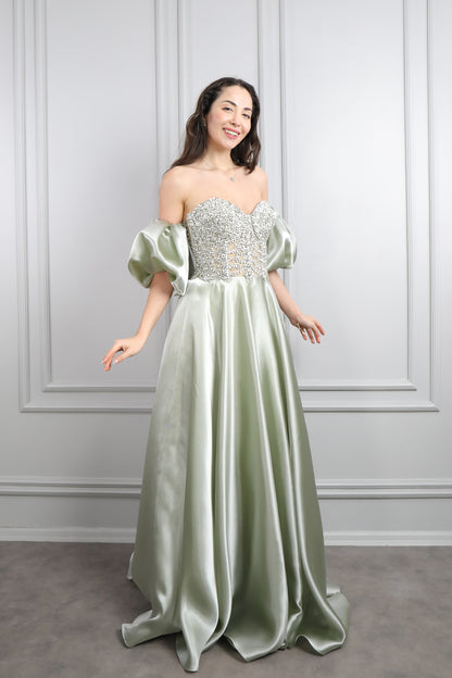 فستان سهرة ساتان سترابلس باكمام بالون وتطريزات كريستالية -اخضر