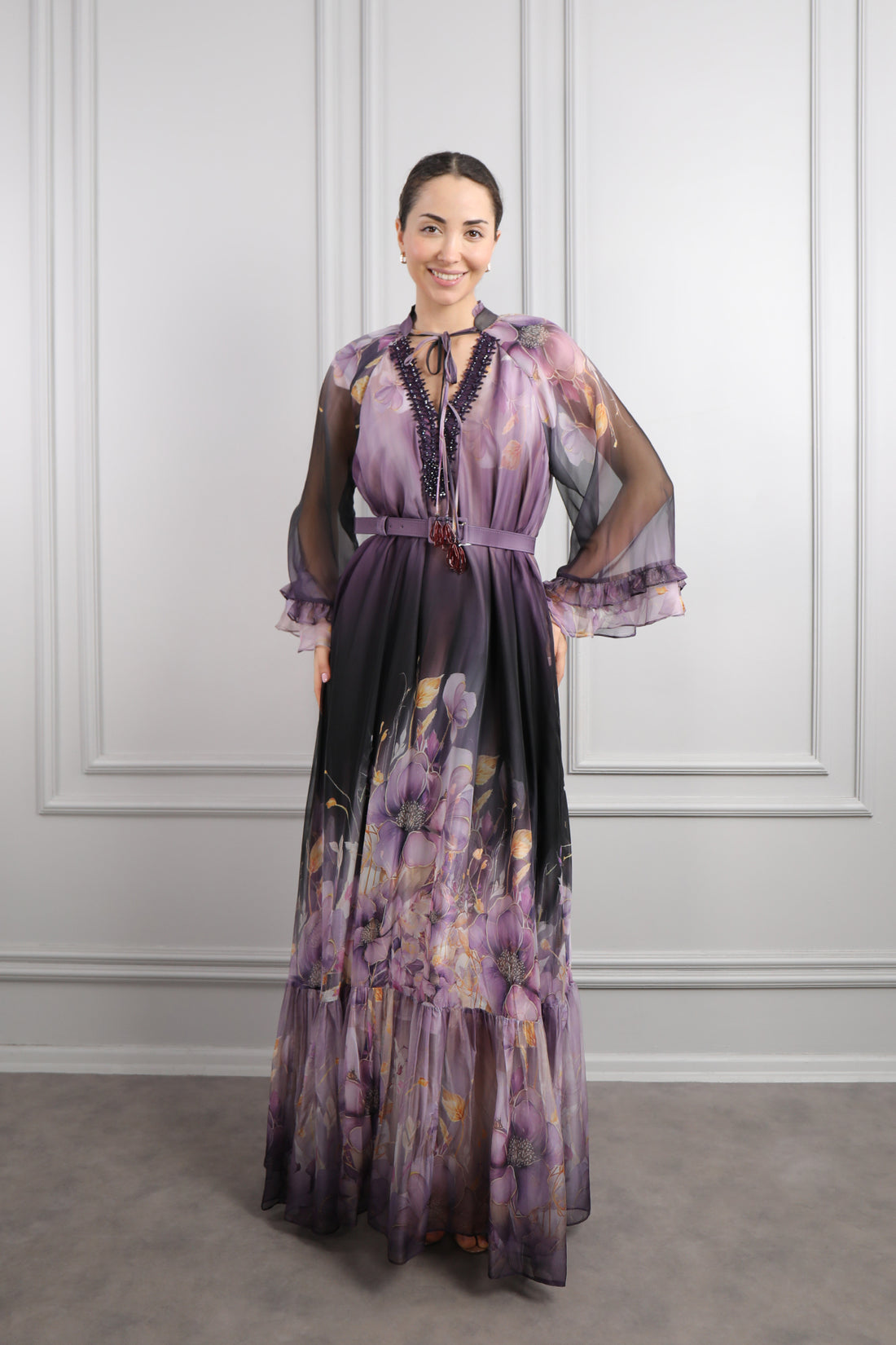 فستان شيفون مزين بنقشات ورود وتطريزات خرزية مقاس كبير -ارجواني