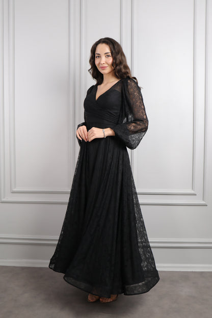 فستان سهرة دانتيل بياقة مثلثة واكمام واسعة مقاس كبير -اسود