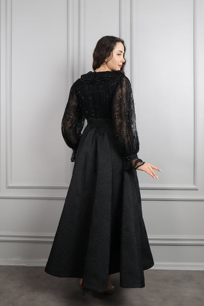 فستان بتفاصيل دانتيل وياقة اطفال بتطريزات خرزية -اسود