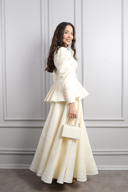 طقم تنورة وسترة باكمام منتفخة مع اكسسوار شنطة -سكري