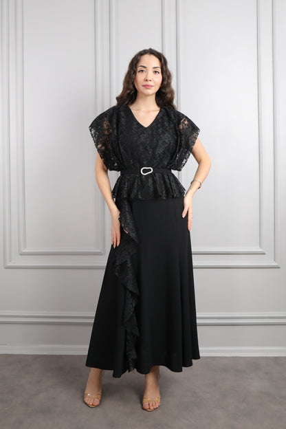 فستان بتفاصيل دانتيلية باكمام واسعة مقاس كبير -اسود
