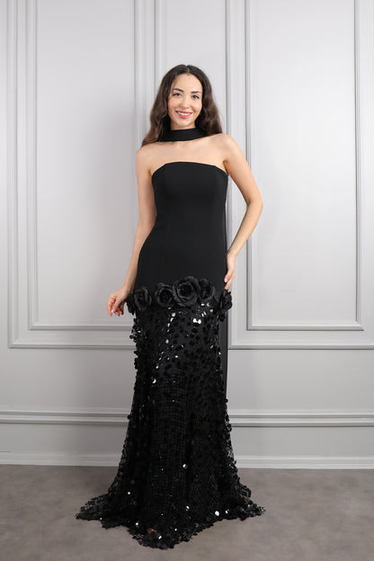 فستان سهرة سترابلس بزينة ورود وترتر مع شال -اسود