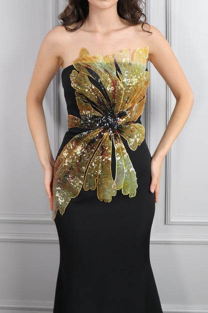 فستان سهرة سترابلس بزينة وردة امامية -اسود