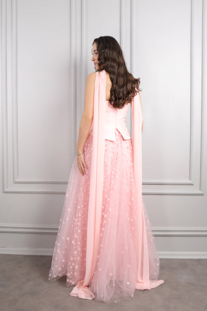 فستان سهرة سترابلس بتنورة تول وشال طويل -بمبي