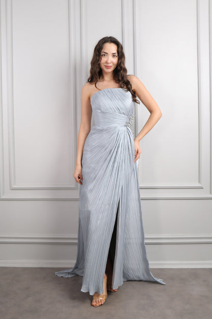 فستان سهرة شيفون سترابلس بتكسيرات وتفاصيل خرزية عالخصر -رمادي