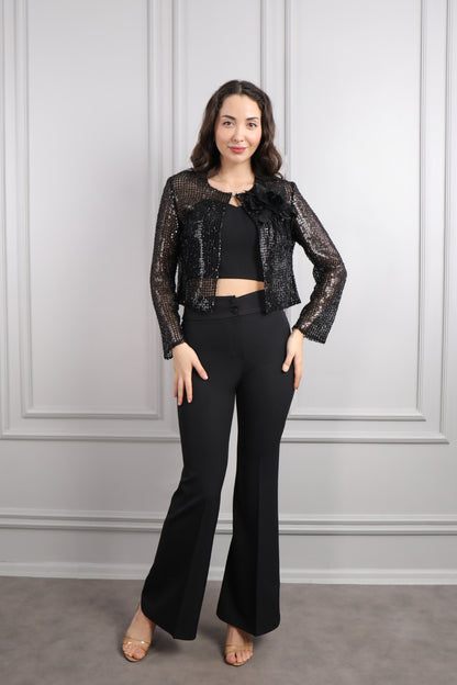 طقم ثلاثة قطع بتفاصيل لامعة وزينة وردة -اسود