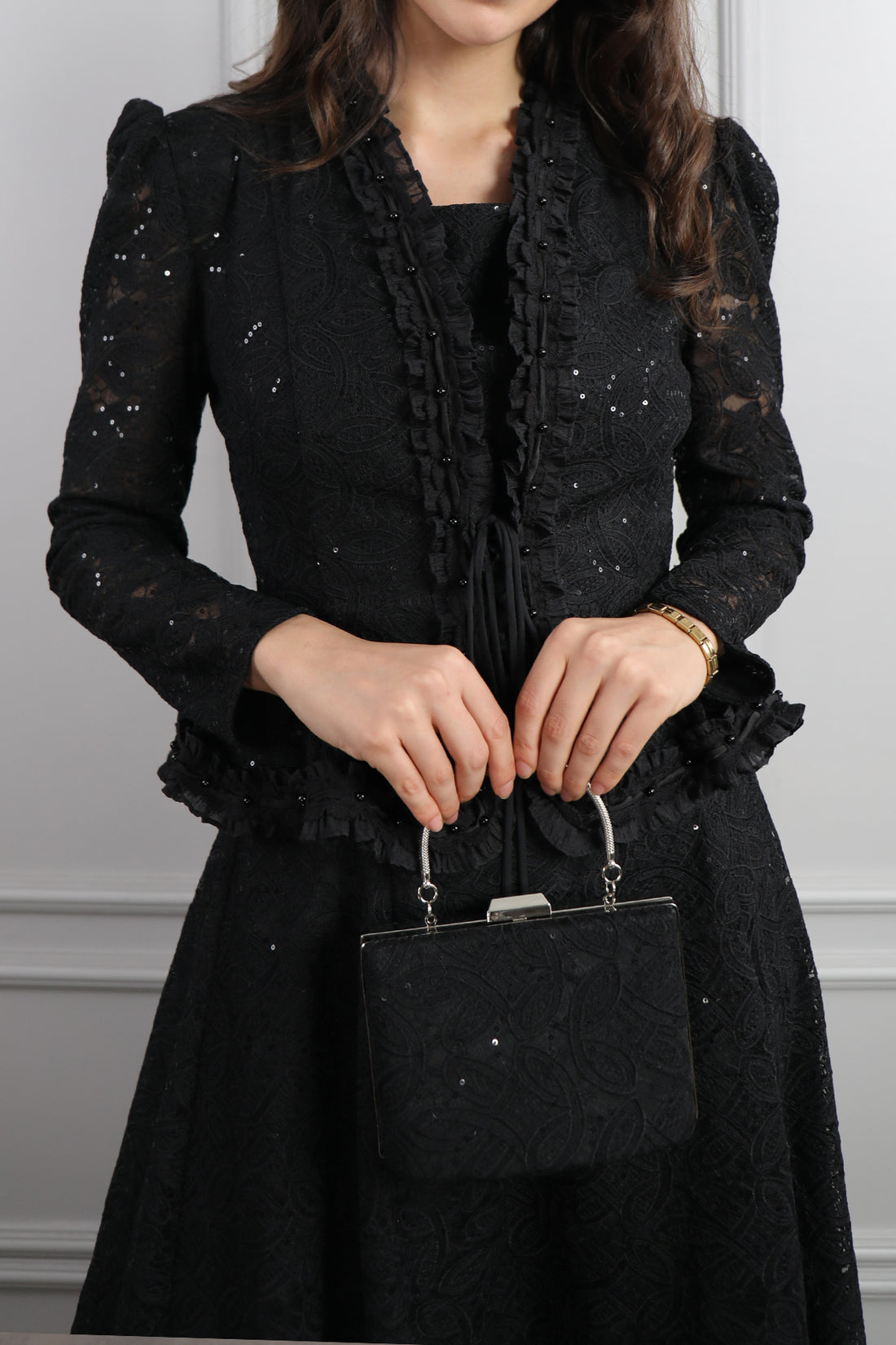 طقم فستان وجاكيت مع اكسسوار شنطة -اسود