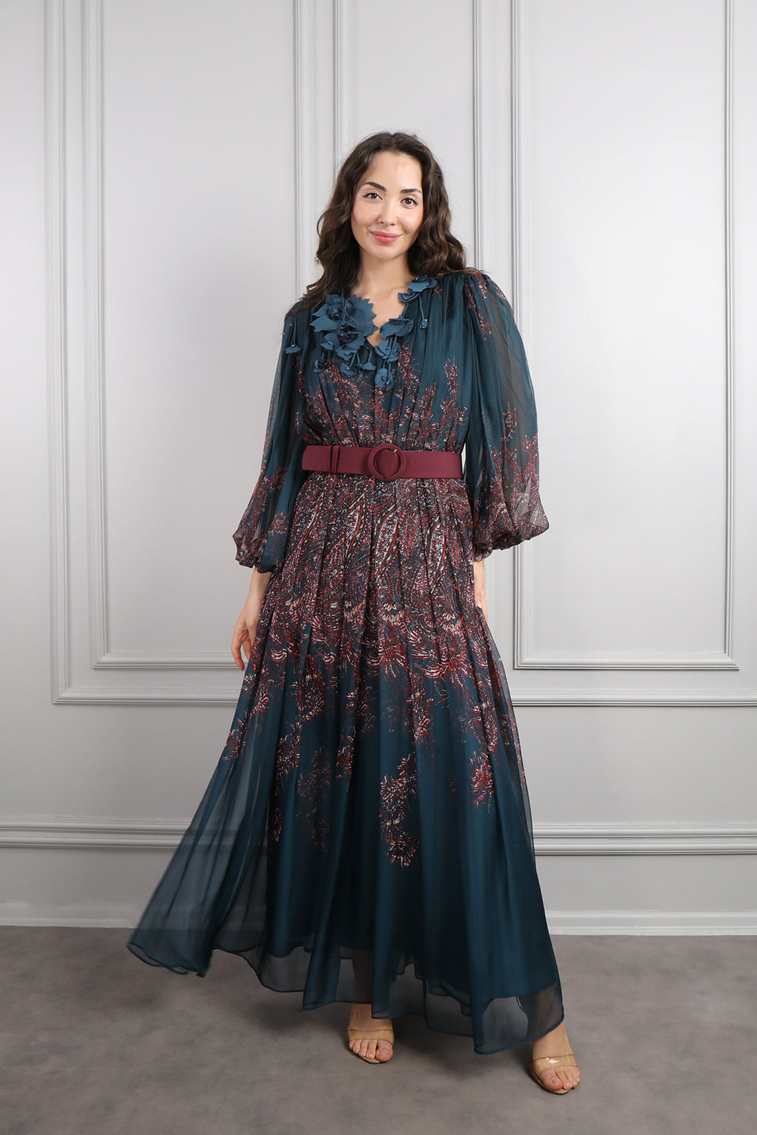 فستان شيفون بورود عالياقة ونقشات مع حزام مقاس كبير -كحلي