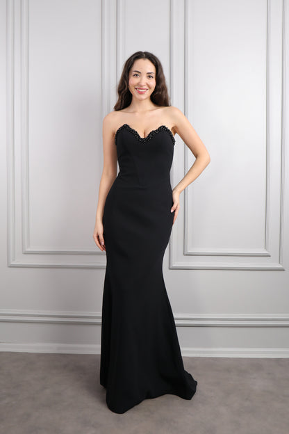 فستانى سهرة سترابلس بتطريزات خرزية وذيل طويل -اسود