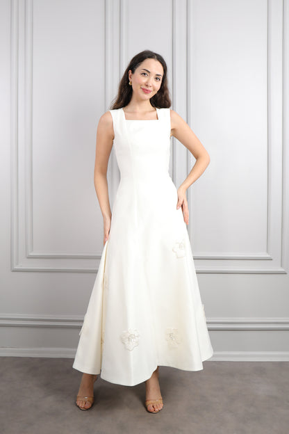 طقم فستان وجاكيت مزين بالخرز والورود -سكري