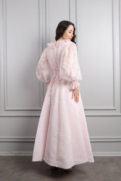 فستان بتفاصيل دانتيل وياقة اطفال بتطريزات خرزية -بمبي