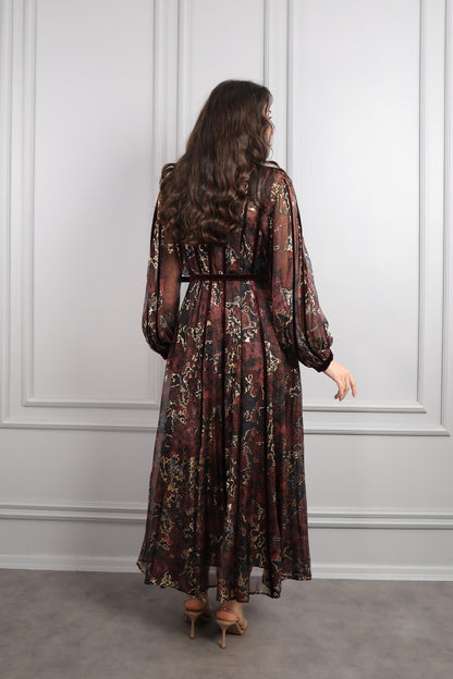 فستان شيفون بزخرفات ذهبية وتفاصيل مخملية مقاس كبير -عودي