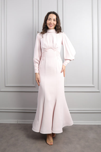 فستان خناقي مزين بالخرز بتفاصيل ربط بالخلف -بمبي