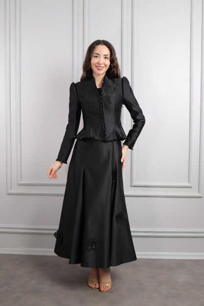 طقم فستان وجاكيت مزين بالخرز والورود -اسود