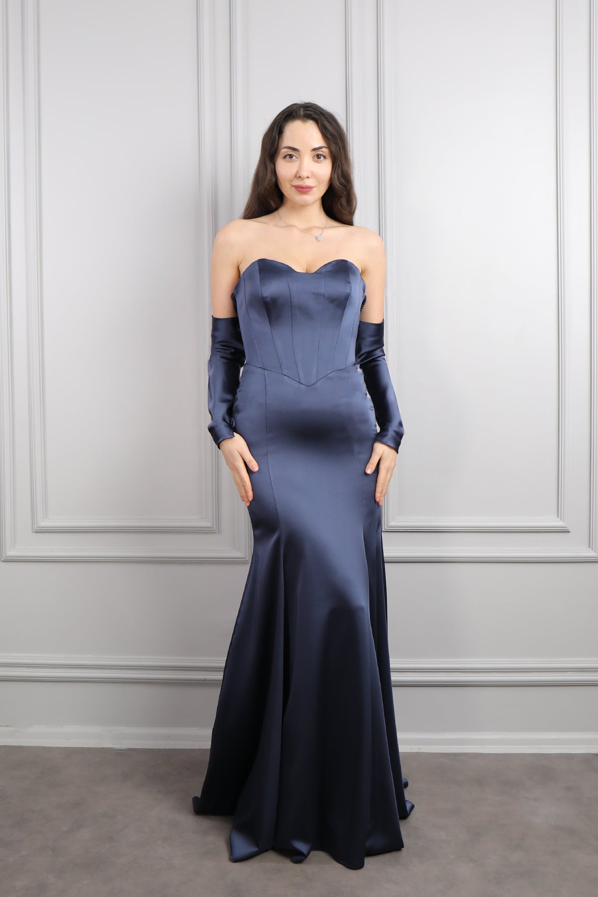 فستان سهرة سترابلس ساتان باكمام متحركة -كحلي