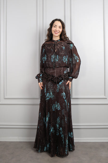 فستان شيفون بتفاصيل مخملية وتكسيرات باكمام واسعة مقاس كبير -تركوازي